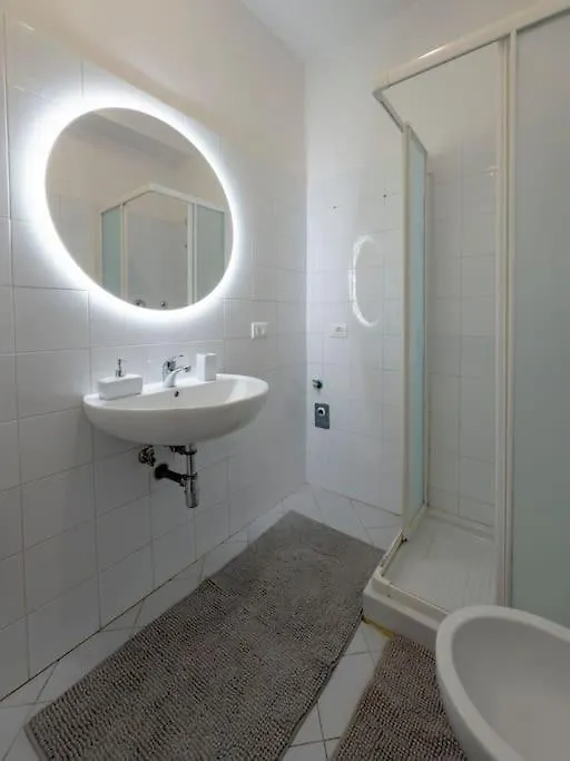 Apartment Appartamento Santa Croce Moon Florence