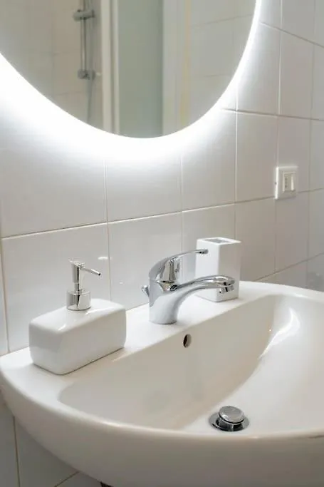 Apartment Appartamento Santa Croce Moon Florence